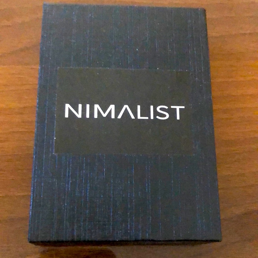 Nimalist wallet leather for men